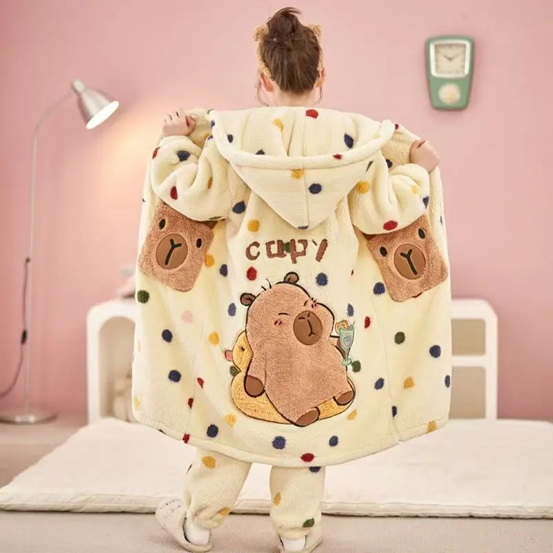 2026 new Capybara 2Pcs Kawaii Plush Pajamas Cartoon Anime Hooded Robe Thicken Warm Casual Parent-Child Kawaii Homewear
2026 new Capybara 2Pcs Kawaii Plush Pajamas Cartoon Anime Hooded Robe Thicken Warm Casual Parent-Child Kawaii Homewear