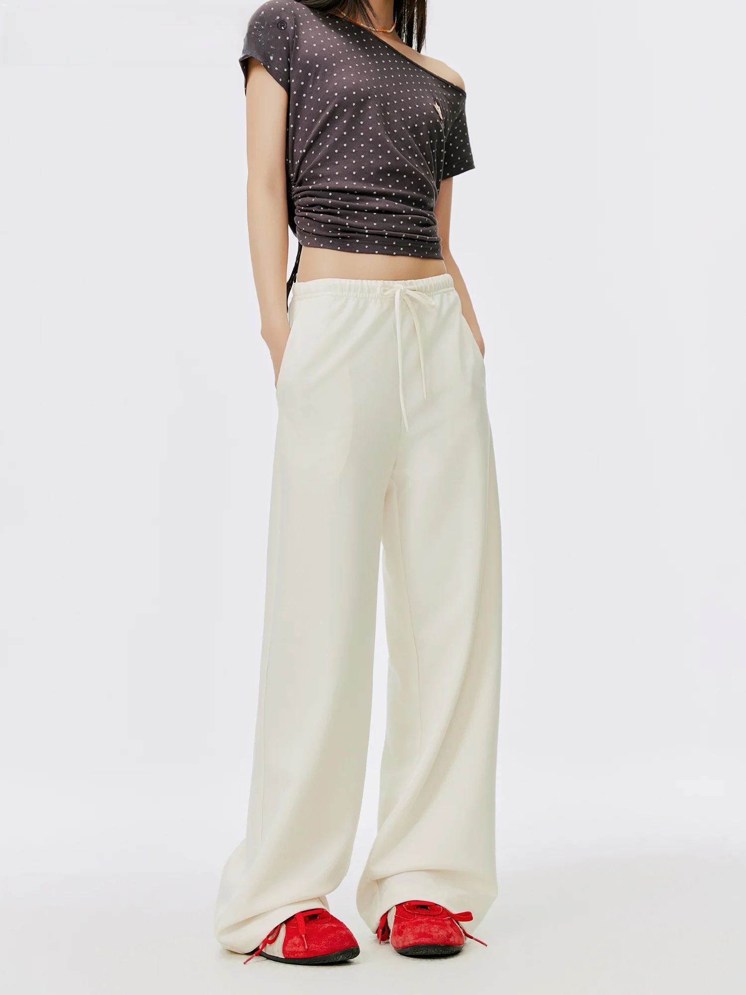Cooling Lightweight Summer Casual Pants Women's Loose Wide Leg Spor Trousers Breathable Comfortable Korean Sle Straight Leg
Cooling Lightweight Summer Casual Pants Women's Loose Wide Leg Spor Trousers Breathable Comfortable Korean Sle Straight Leg