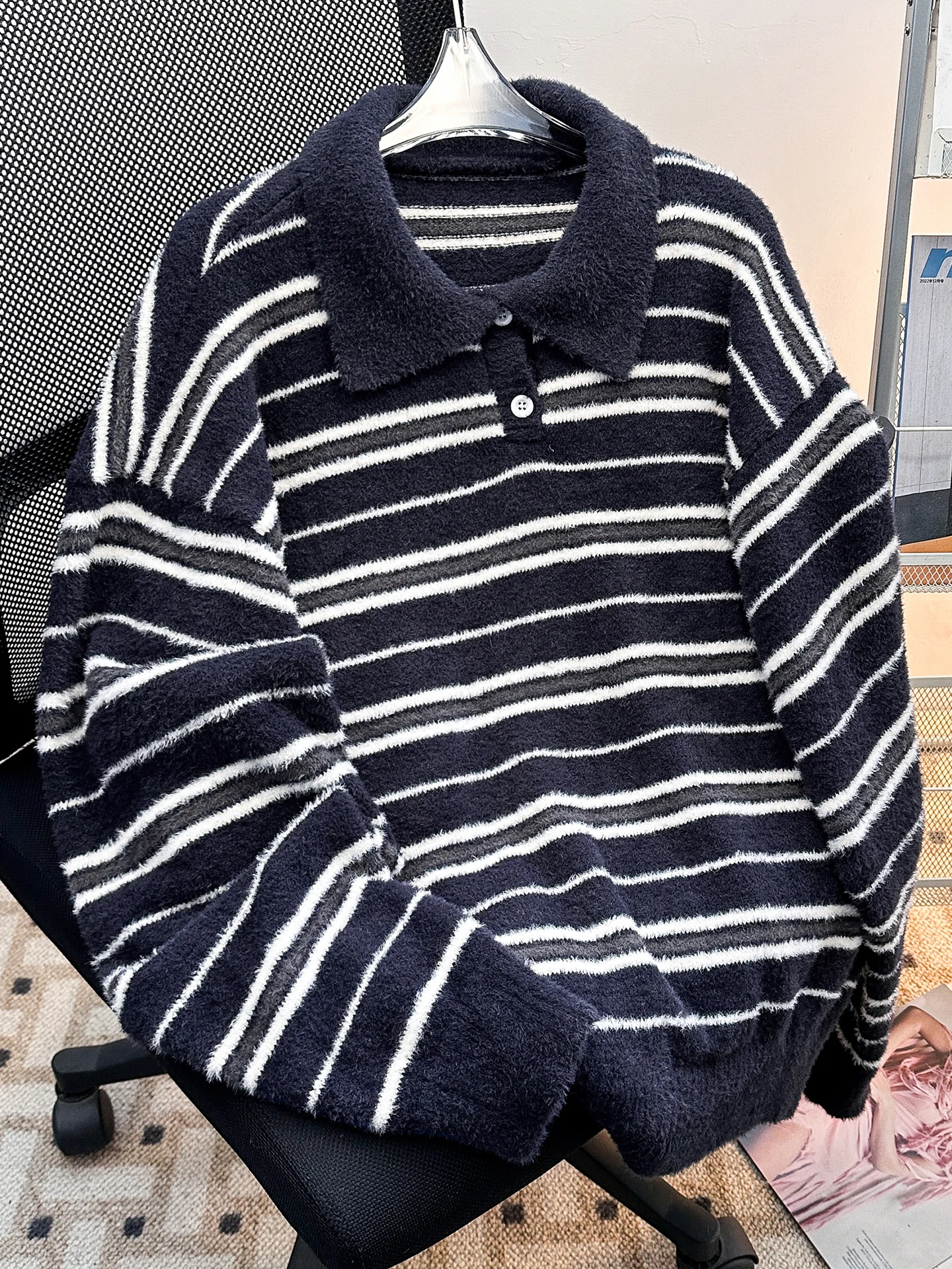 Men's Autumn Winter Thiened Stripe Knitwear Casual Loose Fit Vintage Sle Warm Long Sve Overhead Sweater for Students
Men's Autumn Winter Thiened Stripe Knitwear Casual Loose Fit Vintage Sle Warm Long Sve Overhead Sweater for Students