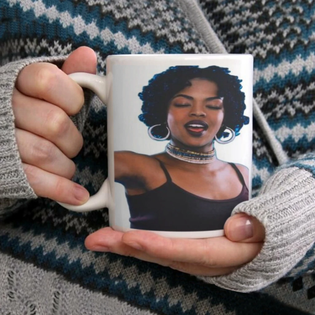 Black White Lauryn Hill Pop Hip Hop Rapper Music Star Ceramic Mug Cute Coffee Tea Milk Stave Mugs And Cups with Handle Gifts
Black White Lauryn Hill Pop Hip Hop Rapper Music Star Ceramic Mug Cute Coffee Tea Milk Stave Mugs And Cups with Handle Gifts