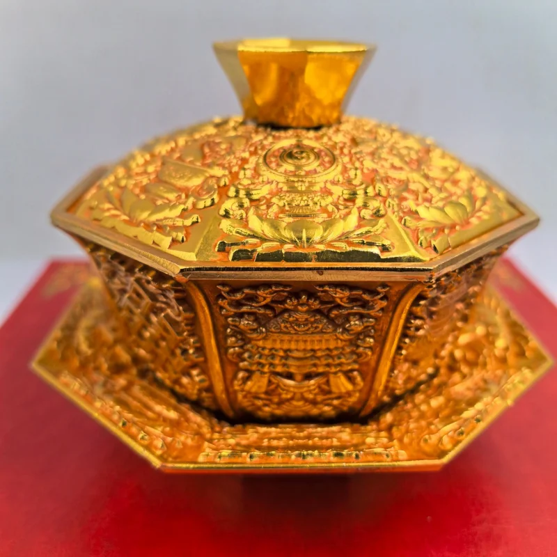 Ancient Crafts Boxed Gilt Copper Covered Bowl Collectible Ornament
Ancient Crafts Boxed Gilt Copper Covered Bowl Collectible Ornament