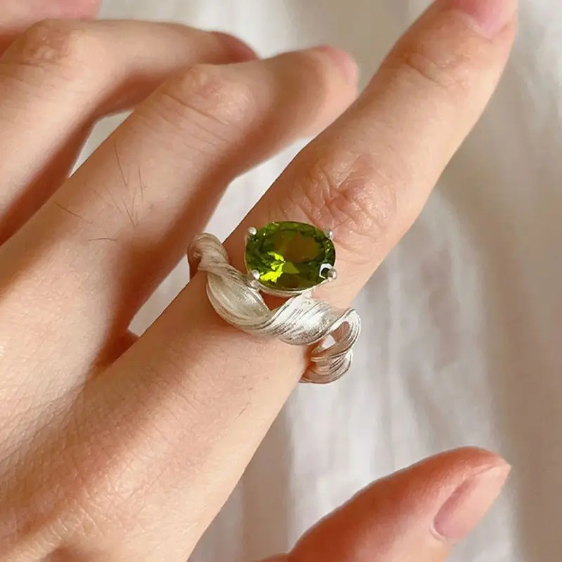 silver 925 diamond inlay olive emerald rings for women light luxury irregular frosted texture green ring couples jewelry
silver 925 diamond inlay olive emerald rings for women light luxury irregular frosted texture green ring couples jewelry