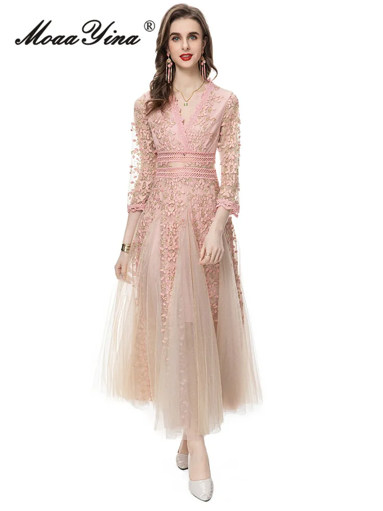 MoaaYina Spring Fashion Designer Vintage Party Dress Women v Neck Embroidery Mesh High Waist Slim A-LINE Long Dress
MoaaYina Spring Fashion Designer Vintage Party Dress Women v Neck Embroidery Mesh High Waist Slim A-LINE Long Dress