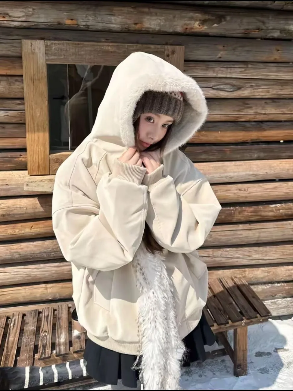 Men's Thiened Fce Lined PU Leather Cotton Jaet Loose Warm Coat with Large Fur Collar Casual Youth Sle Winter Outerwear
Men's Thiened Fce Lined PU Leather Cotton Jaet Loose Warm Coat with Large Fur Collar Casual Youth Sle Winter Outerwear