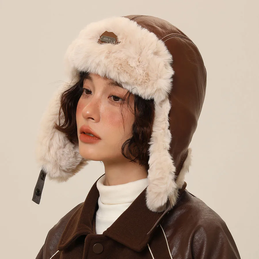 Autumn and Winter Hats Lei Feng Hat for men and Women, Retro Leather Pilot Hat with Velvet Ear Protection, Riding Motorcycle Hat
Autumn and Winter Hats Lei Feng Hat for men and Women, Retro Leather Pilot Hat with Velvet Ear Protection, Riding Motorcycle Hat
