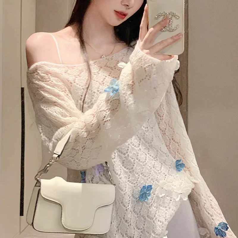 2025 Women's Summer New Lazy Style Soft Glutinous Temperament Thin Top with Three Dimensional Flower Hollow Knitted Pullover
2025 Women's Summer New Lazy Style Soft Glutinous Temperament Thin Top with Three Dimensional Flower Hollow Knitted Pullover