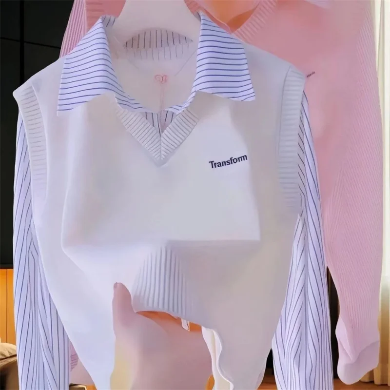 2025 Spring And Autumn Knitting New New Chinese Autumn And Winter Shirts Fashion Fake Two Sweaters Spliced Western Joker Top
2025 Spring And Autumn Knitting New New Chinese Autumn And Winter Shirts Fashion Fake Two Sweaters Spliced Western Joker Top