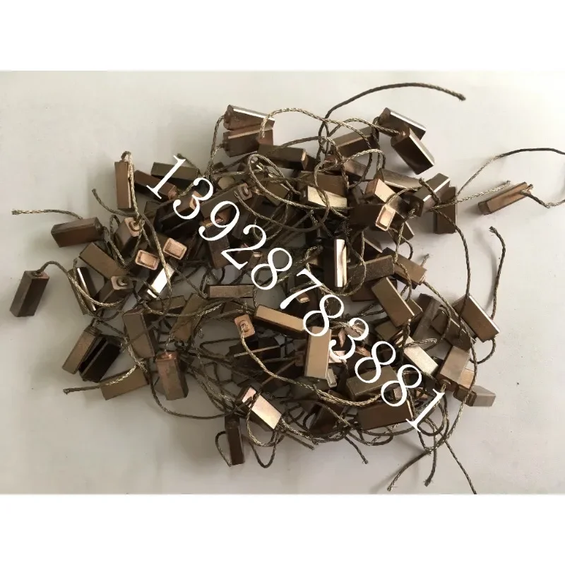 10Pcs Generator Carbon Brush Brush 3238VC 3239VC 3110VC JFZ291 3040UC JFZ2110A2
10Pcs Generator Carbon Brush Brush 3238VC 3239VC 3110VC JFZ291 3040UC JFZ2110A2