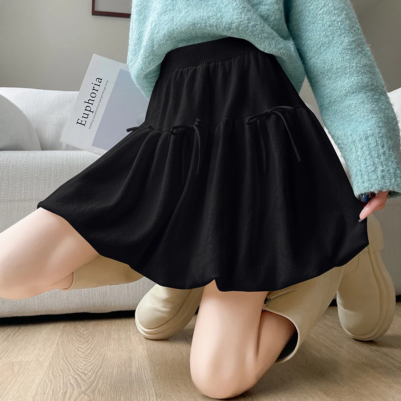 Y2K Knitted Skirt Women Bow Flower Bud Fluffy Elastic Waist A Line Short Skirt Autumn Winter New
Y2K Knitted Skirt Women Bow Flower Bud Fluffy Elastic Waist A Line Short Skirt Autumn Winter New