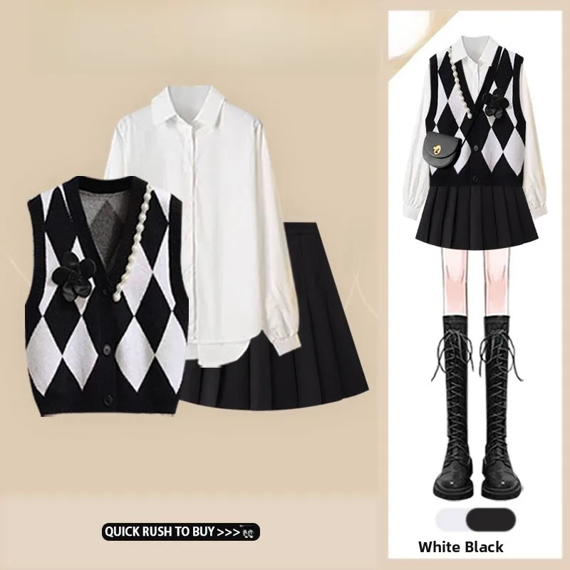 Early Autumn College Style Knitted Shirt High Waist Pleated Skirt Three Piece Set Slimming Effect Advanced Feeling Women's Fa...
Early Autumn College Style Knitted Shirt High Waist Pleated Skirt Three Piece Set Slimming Effect Advanced Feeling Women's Fa...
