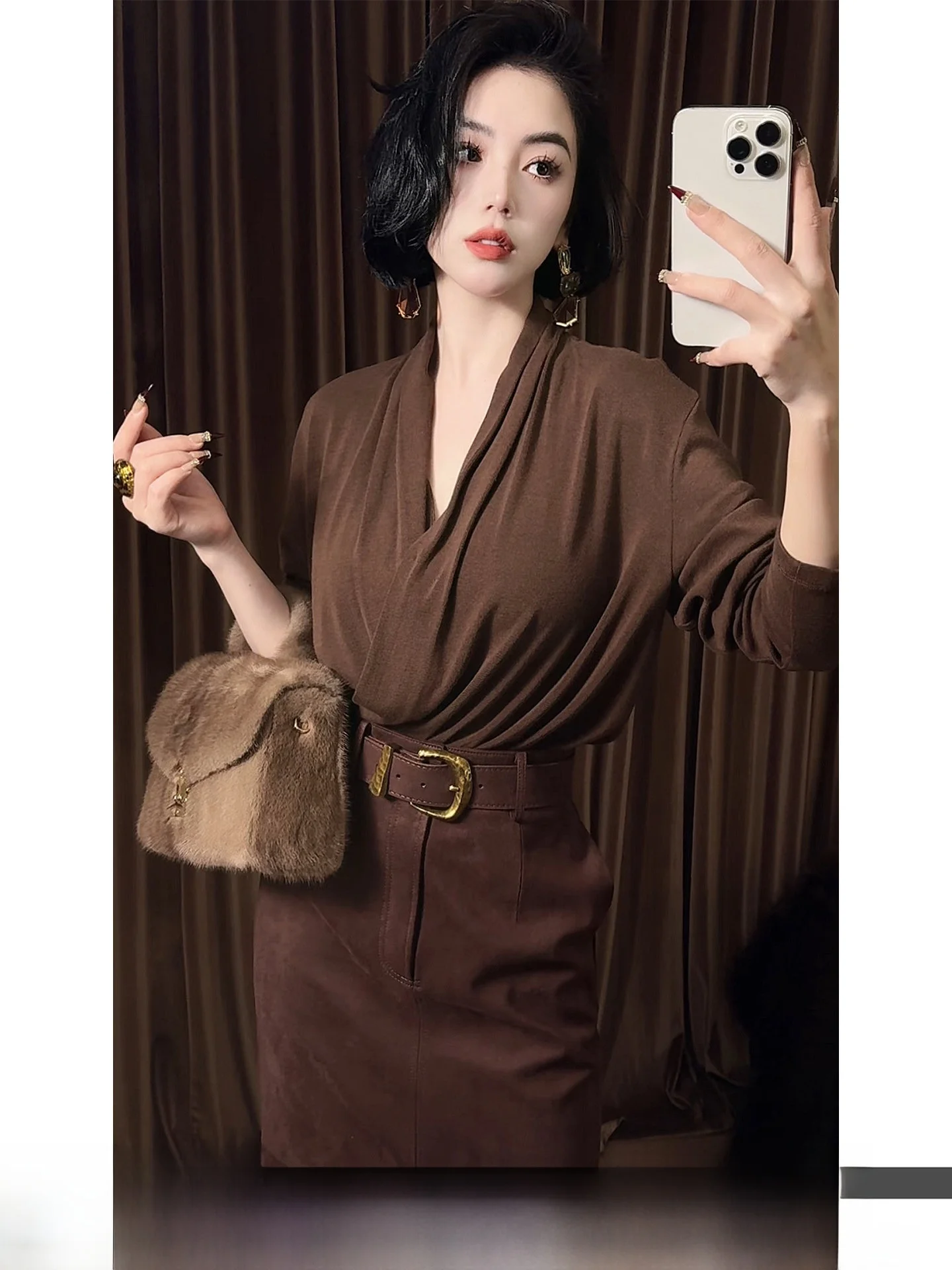 LYXJ Sli V-Ne Long Sve Knitted irt Women's Spring Faion Inner Wear Modern Fit Breathable Comfortable Casual irt
LYXJ Sli V-Ne Long Sve Knitted irt Women's Spring Faion Inner Wear Modern Fit Breathable Comfortable Casual irt