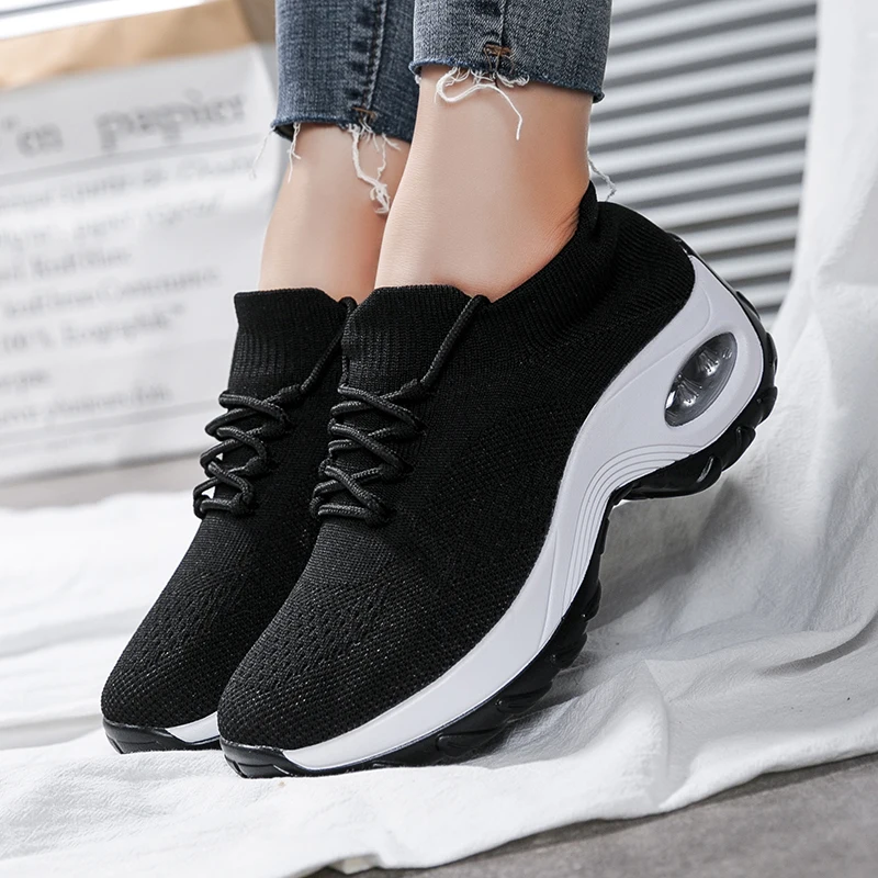 Women Shoes Summer New Breathable Mesh Woven Lace Shoes Brand Outdoor Sports Shoes Women Fashion Sneakers Running Shoes
Women Shoes Summer New Breathable Mesh Woven Lace Shoes Brand Outdoor Sports Shoes Women Fashion Sneakers Running Shoes