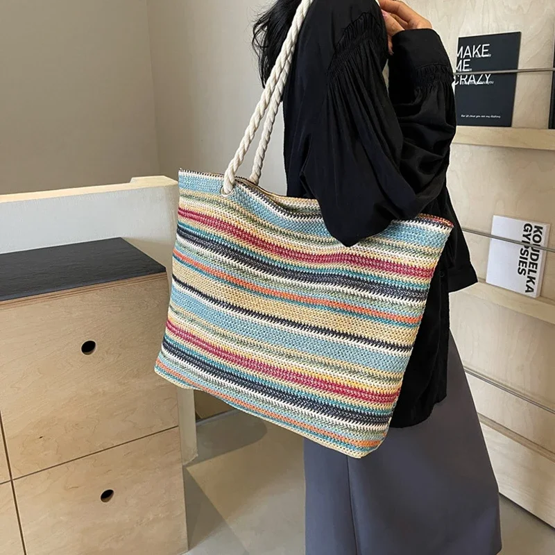 Large Capacity Bag Summer New Woven Design Rainbow Color Beach Shopping Bag Women's Casual Commuter Casual Tote Bags
Large Capacity Bag Summer New Woven Design Rainbow Color Beach Shopping Bag Women's Casual Commuter Casual Tote Bags