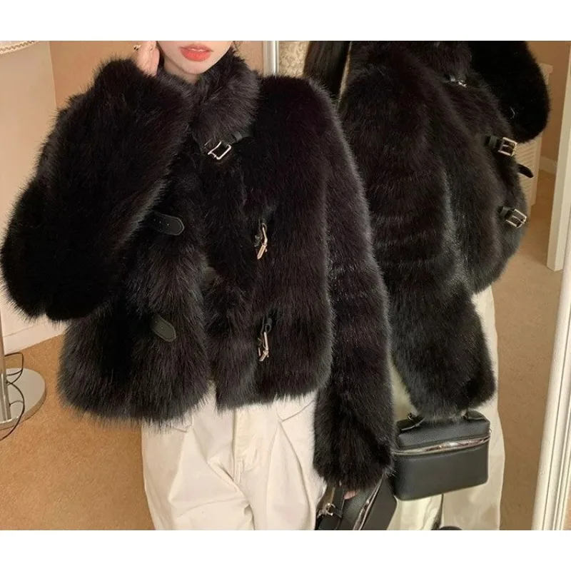 Короткое меховое пальто, осень-зима 2021, новый модный универсальный высококачественный утолщенный меховой топ с воротником-стойкой для женщин
Короткое меховое пальто, осень-зима 2021, новый модный универсальный высококачественный утолщенный меховой топ с воротником-стойкой для женщин