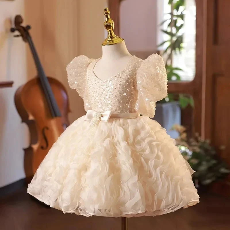 Customized Flower Girl Dress For Wedding Glitter Bow Pearls Short Sleeve Knee Length Elegant Kids Birthday First Communion Gown
Customized Flower Girl Dress For Wedding Glitter Bow Pearls Short Sleeve Knee Length Elegant Kids Birthday First Communion Gown