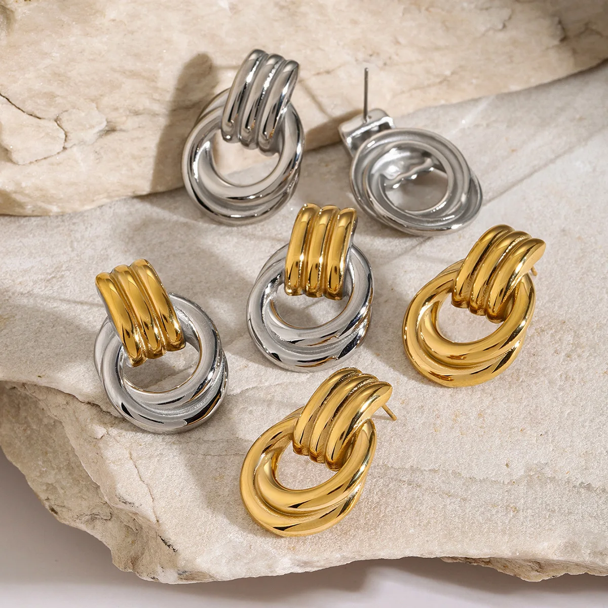1 Pair European Style Premium Feeling Stainles Steel Earrings Women's Jewelry Threaded Wrap Simple Titanium Steel Circle Earring
1 Pair European Style Premium Feeling Stainles Steel Earrings Women's Jewelry Threaded Wrap Simple Titanium Steel Circle Earring