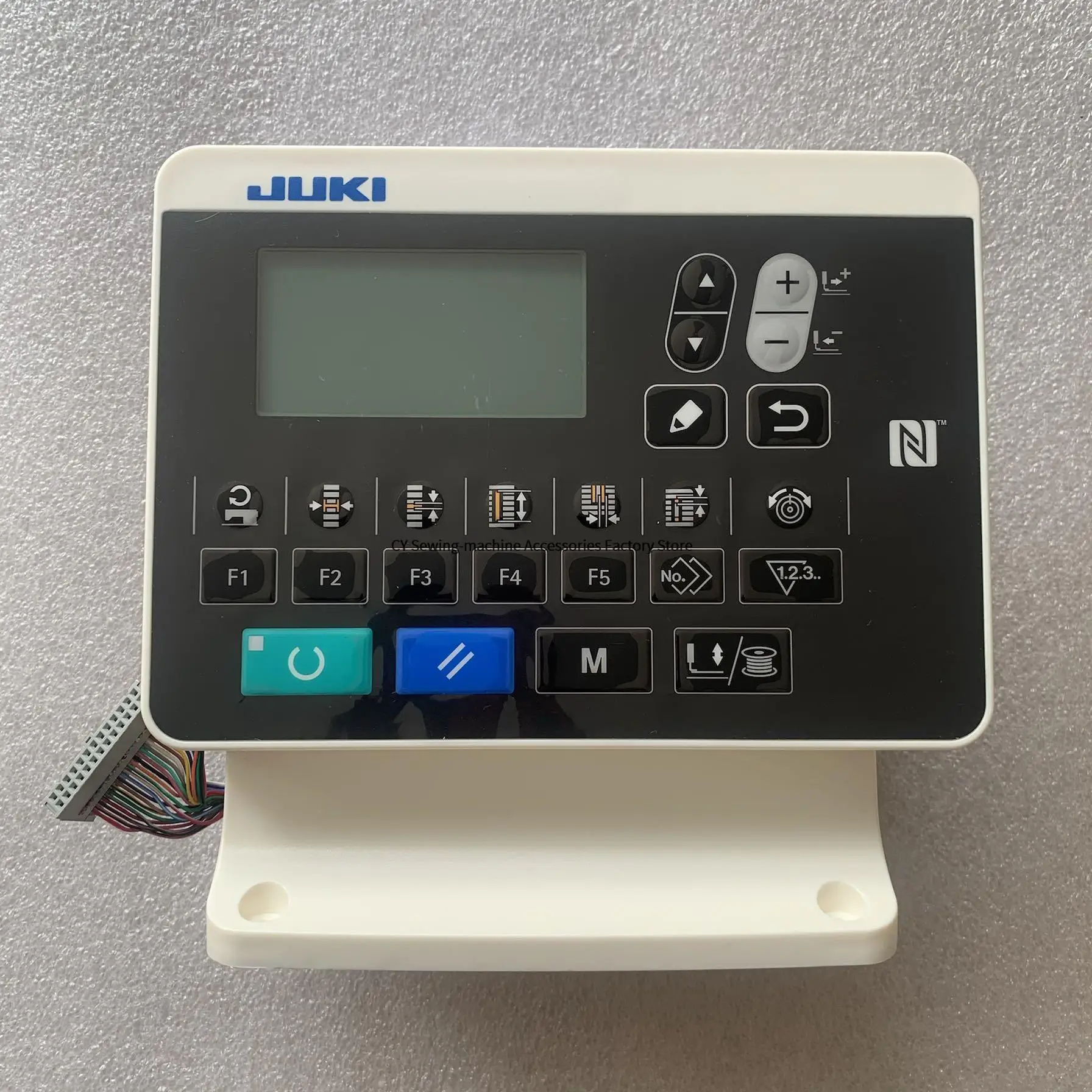 Новая Оригинальная панель управления дисплей в сборе для Juki 1790AN 1790A держатель кнопки Промышленная швейная машина
Новая Оригинальная панель управления дисплей в сборе для Juki 1790AN 1790A держатель кнопки Промышленная швейная машина