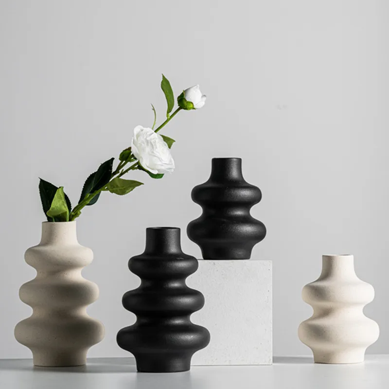 Beige Ceramic Vase Nordic Style Circular Boho Vases Modern Dried Flower Pot Home Room Office Desktop Decor Wedding Gift
Beige Ceramic Vase Nordic Style Circular Boho Vases Modern Dried Flower Pot Home Room Office Desktop Decor Wedding Gift