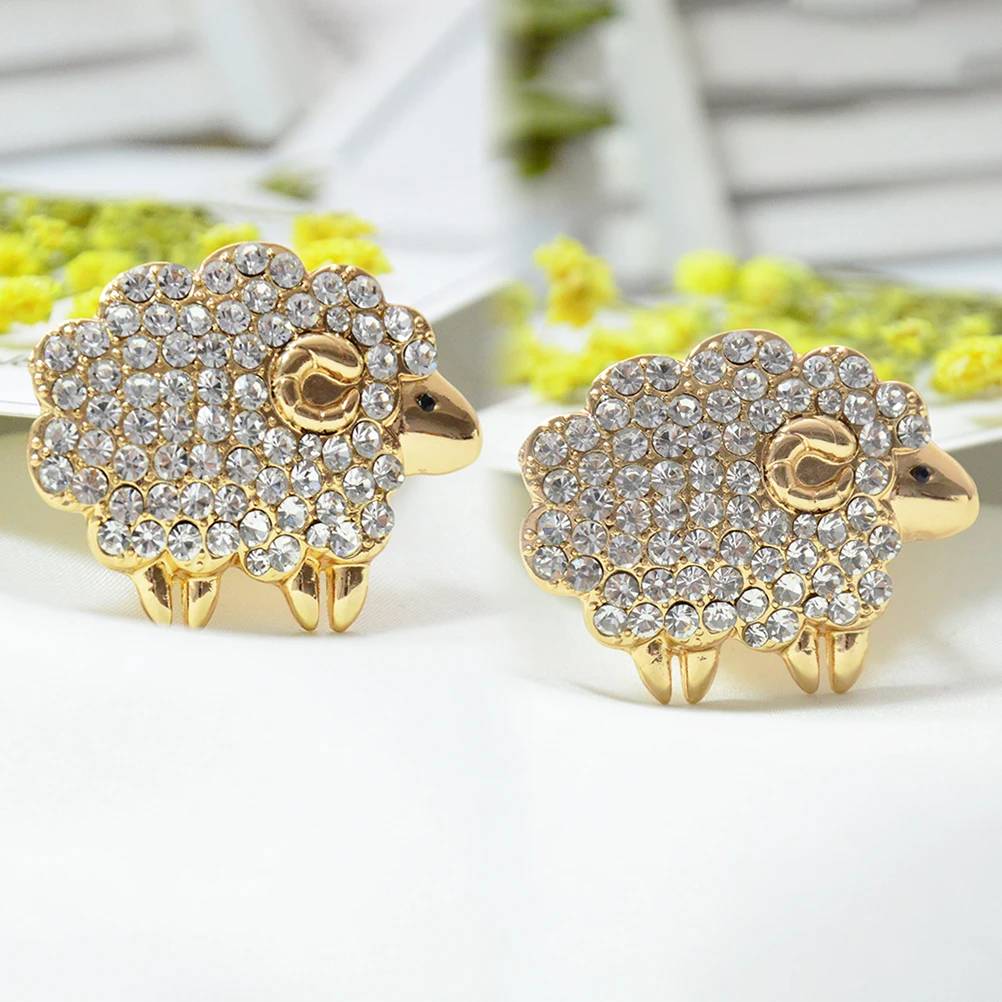 Crystal Animal Brooch Sheep Shaped Lapel Quality Dazzling Jewelry For Women Golden Valentine Christmas Gift Scarf Dress
Crystal Animal Brooch Sheep Shaped Lapel Quality Dazzling Jewelry For Women Golden Valentine Christmas Gift Scarf Dress