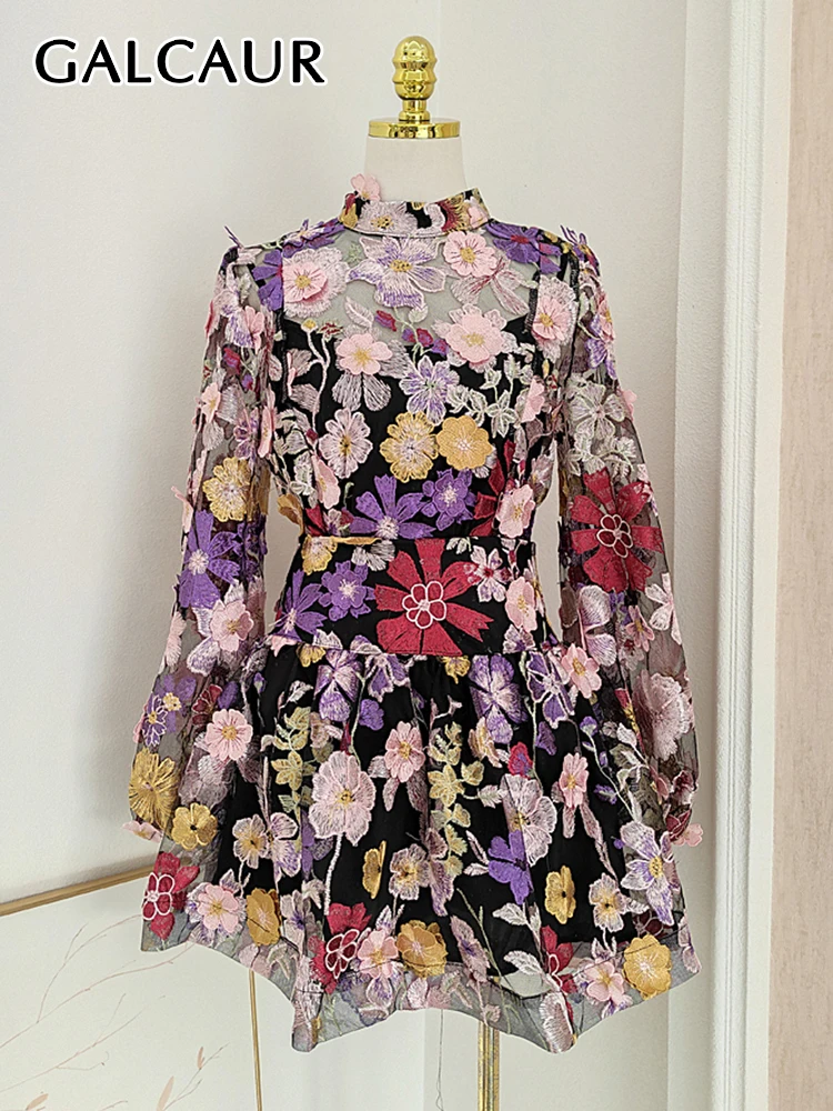 GALCAUR Spliced Embroidery Print Two Piece Set For Women Stand Collar Long Sleeve Top High Waist Mini Skirt Elegant Sets Female
GALCAUR Spliced Embroidery Print Two Piece Set For Women Stand Collar Long Sleeve Top High Waist Mini Skirt Elegant Sets Female