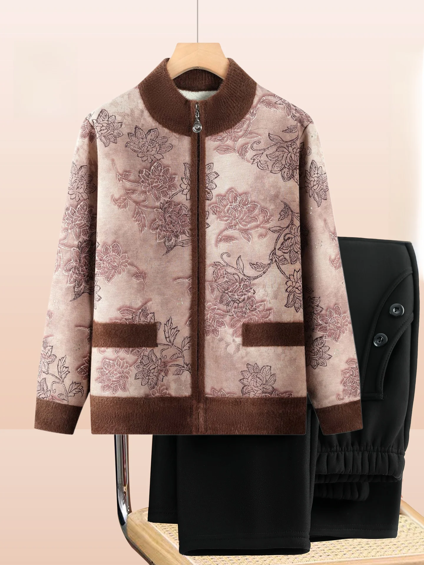 Теплое модное вязаное пальто Ele Fce на осень-зиму для женщин среднего возраста, на молнии
Теплое модное вязаное пальто Ele Fce на осень-зиму для женщин среднего возраста, на молнии