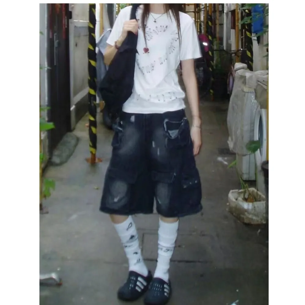 Black Gothic Y2k Hip Hop Cargo Jeans Jorts Baggy Denim Shorts Femme Jean Shorts Woman Summer Girl Women Clothing Clothes Pants
Black Gothic Y2k Hip Hop Cargo Jeans Jorts Baggy Denim Shorts Femme Jean Shorts Woman Summer Girl Women Clothing Clothes Pants
