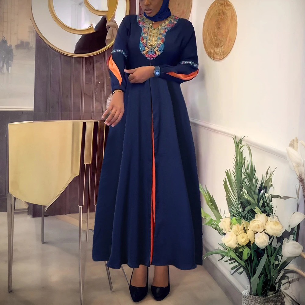 Elegant Abayas for Dubai Women Luxury 2025 New African Muslim Fashion Dress Caftan Marocain Evening Party Dresses Boubou Robe
Elegant Abayas for Dubai Women Luxury 2025 New African Muslim Fashion Dress Caftan Marocain Evening Party Dresses Boubou Robe