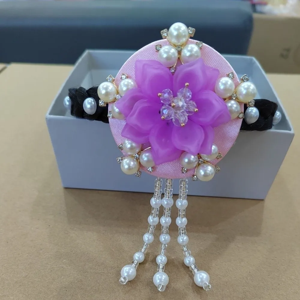 Sweet Flower Korean Headband Tassels Traditional Hanbok Hairband Pearl Headdress Stage Dance Hair Hoop Girl
Sweet Flower Korean Headband Tassels Traditional Hanbok Hairband Pearl Headdress Stage Dance Hair Hoop Girl