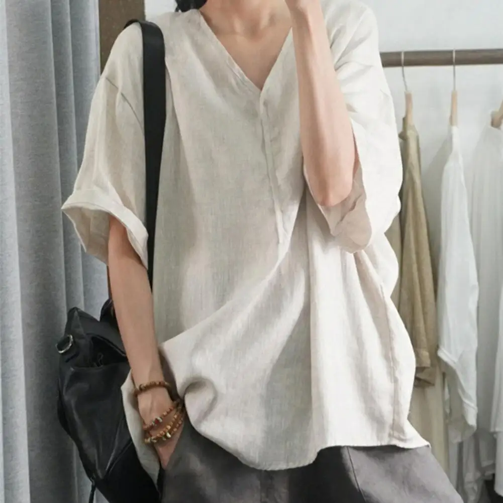 Loose Fit Top Stylish Women's V-neck Tops Loose Fit Casual Solid Color Blouses for Daily Wear Breathable Thin Pullover Shirts
Loose Fit Top Stylish Women's V-neck Tops Loose Fit Casual Solid Color Blouses for Daily Wear Breathable Thin Pullover Shirts