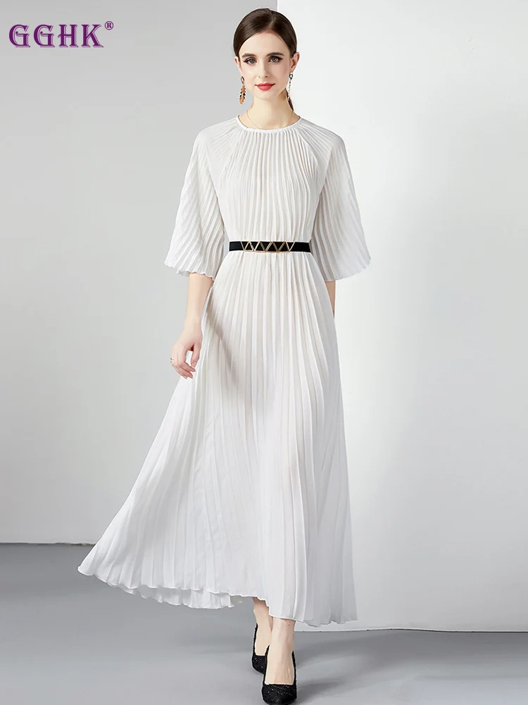 GGHK 2023 New Pleated Long Women's O Neck Tie High Quality Solid Color Fashion Elegant Loose Large Size Ladies Party Dresses
GGHK 2023 New Pleated Long Women's O Neck Tie High Quality Solid Color Fashion Elegant Loose Large Size Ladies Party Dresses