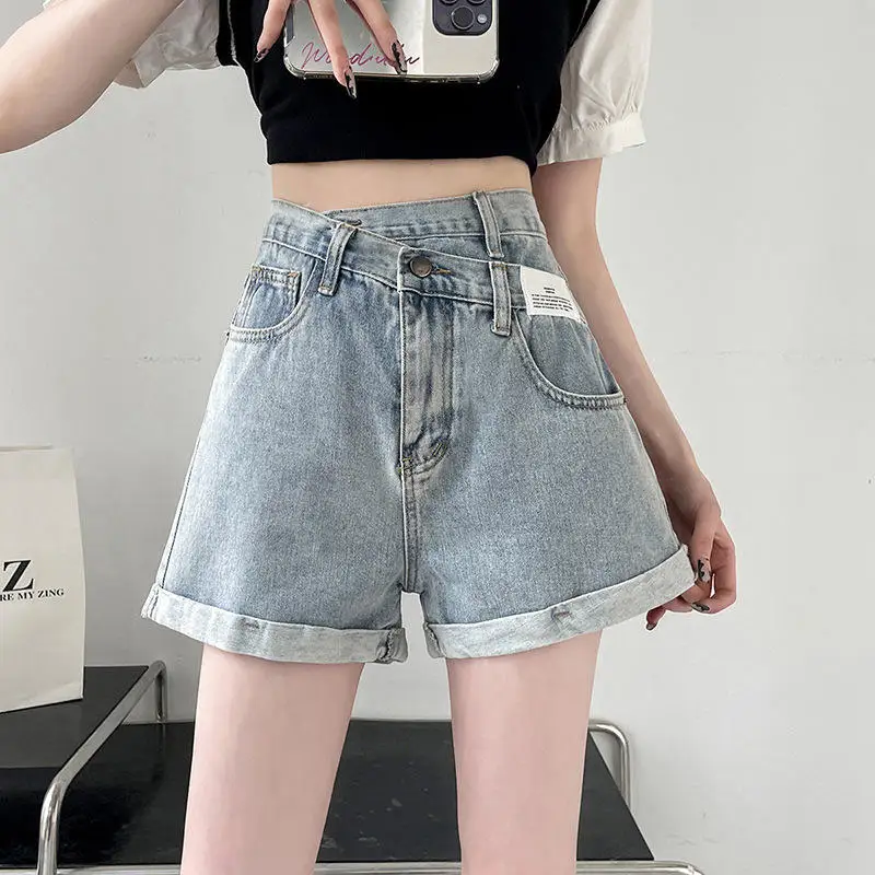 High Waist Denim Shorts Women's Summer Thin Wide Leg A-Line Hot Pants Slimming Trendy Short Skirt Korean Style Size
High Waist Denim Shorts Women's Summer Thin Wide Leg A-Line Hot Pants Slimming Trendy Short Skirt Korean Style Size