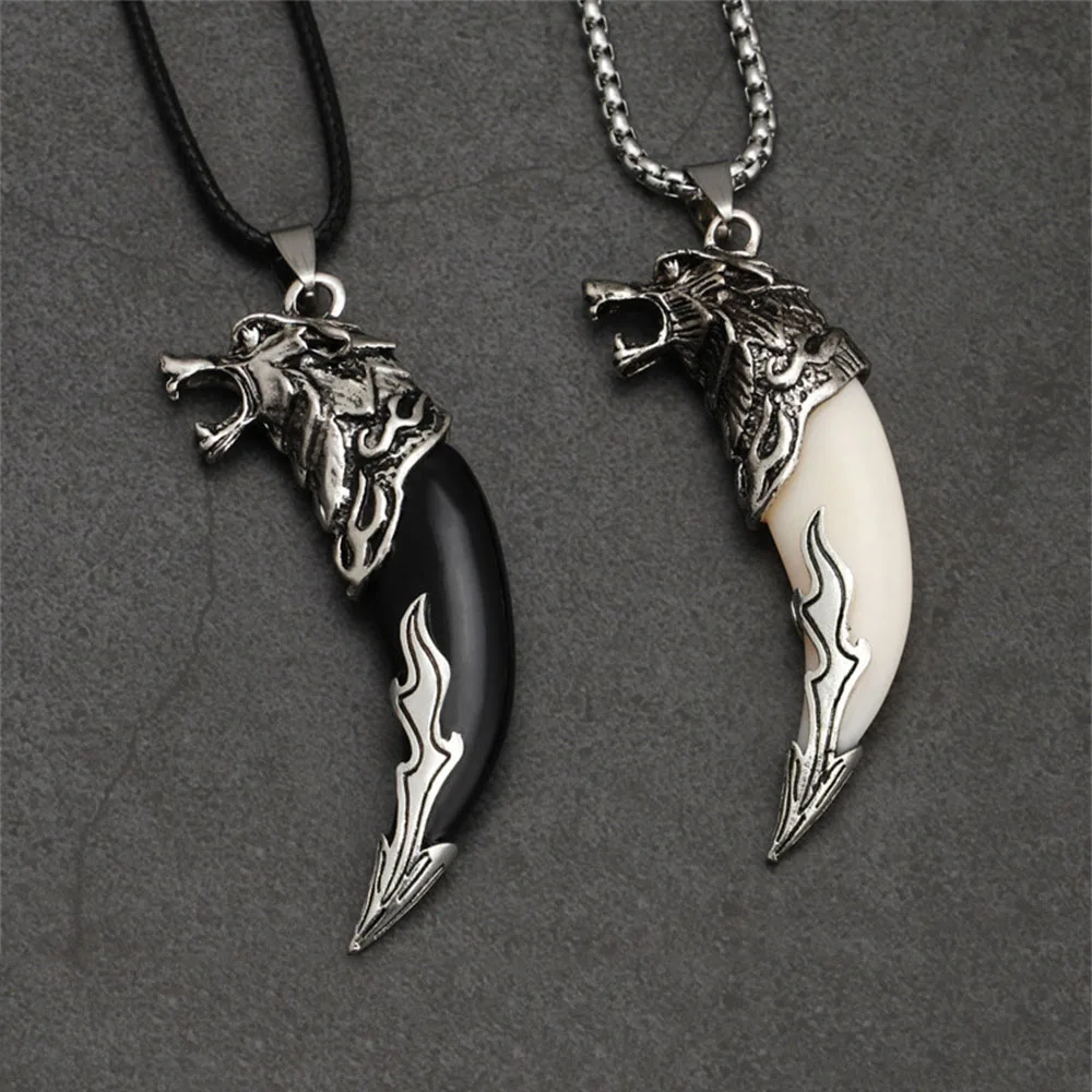 Punk Cool Wolf Teeth Necklace for Men Women Metal Vintage Imitation Tooth Brave Amulet Pendant Necklace Wolf Jewelry Lucky Gifts
Punk Cool Wolf Teeth Necklace for Men Women Metal Vintage Imitation Tooth Brave Amulet Pendant Necklace Wolf Jewelry Lucky Gifts