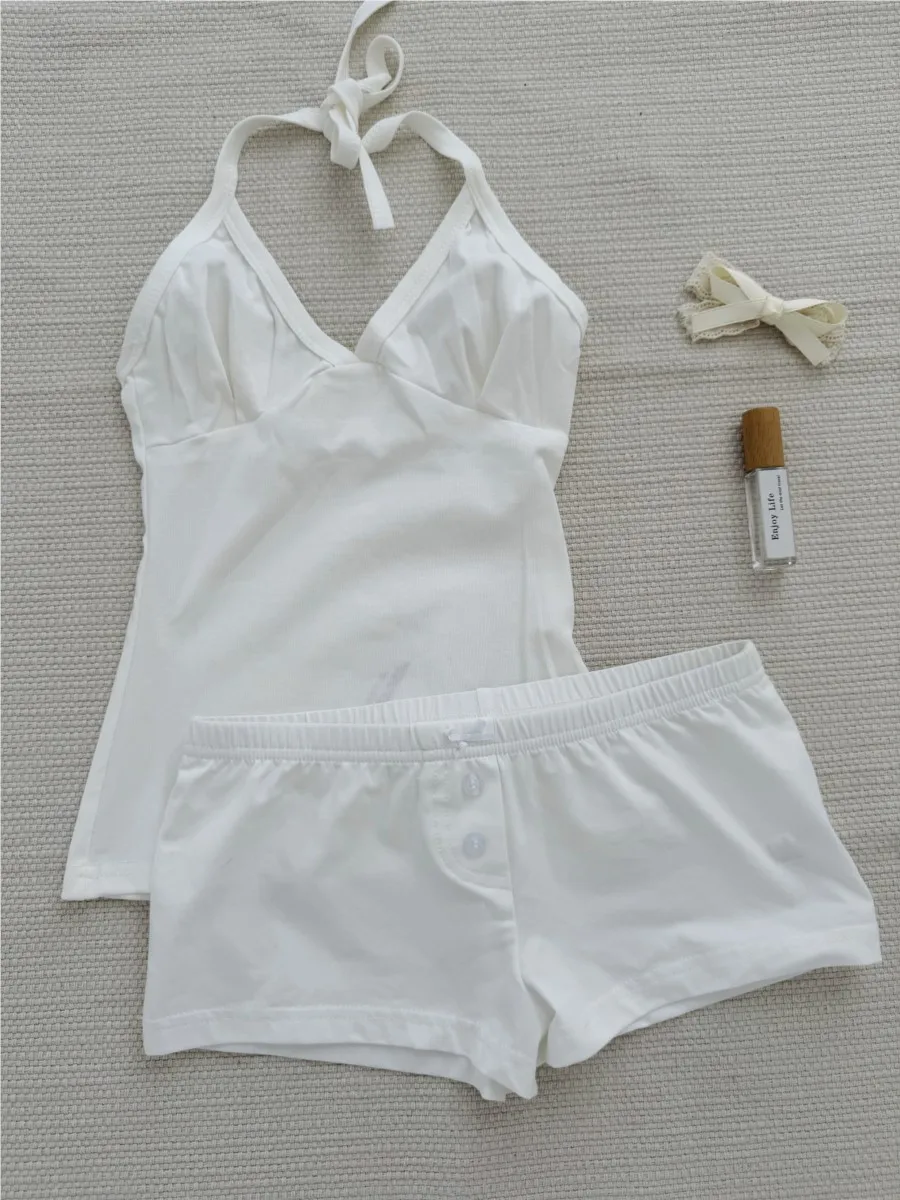 Halter Neck Tank Tops Shorts Cotton Set Women Lace Trim V-neck Vest+Buttons Straight Boxer Short Pant Cute Home Pajama Sets New
Halter Neck Tank Tops Shorts Cotton Set Women Lace Trim V-neck Vest+Buttons Straight Boxer Short Pant Cute Home Pajama Sets New