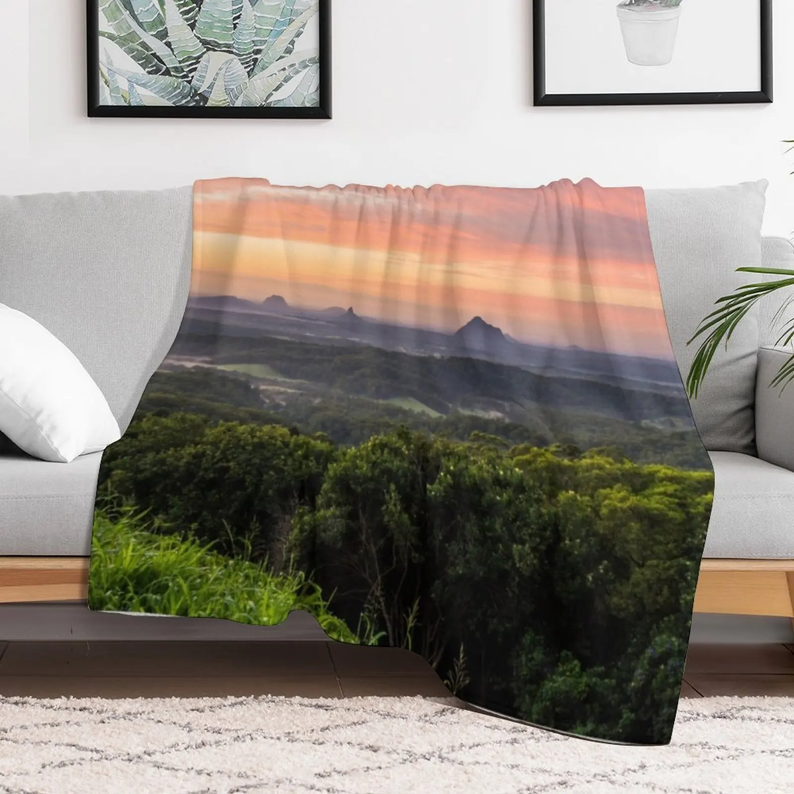 Mountains at Sunrise Throw Blanket Warm Plush blankets ands cosplay anime Blankets
Mountains at Sunrise Throw Blanket Warm Plush blankets ands cosplay anime Blankets