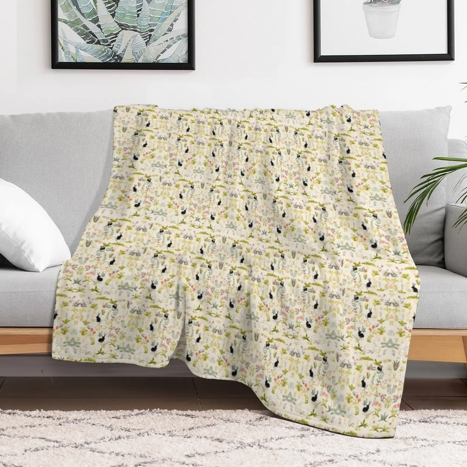 flowers pattern with little black rabbits Throw Blanket Thin Decorative Sofas Plush Blankets
flowers pattern with little black rabbits Throw Blanket Thin Decorative Sofas Plush Blankets