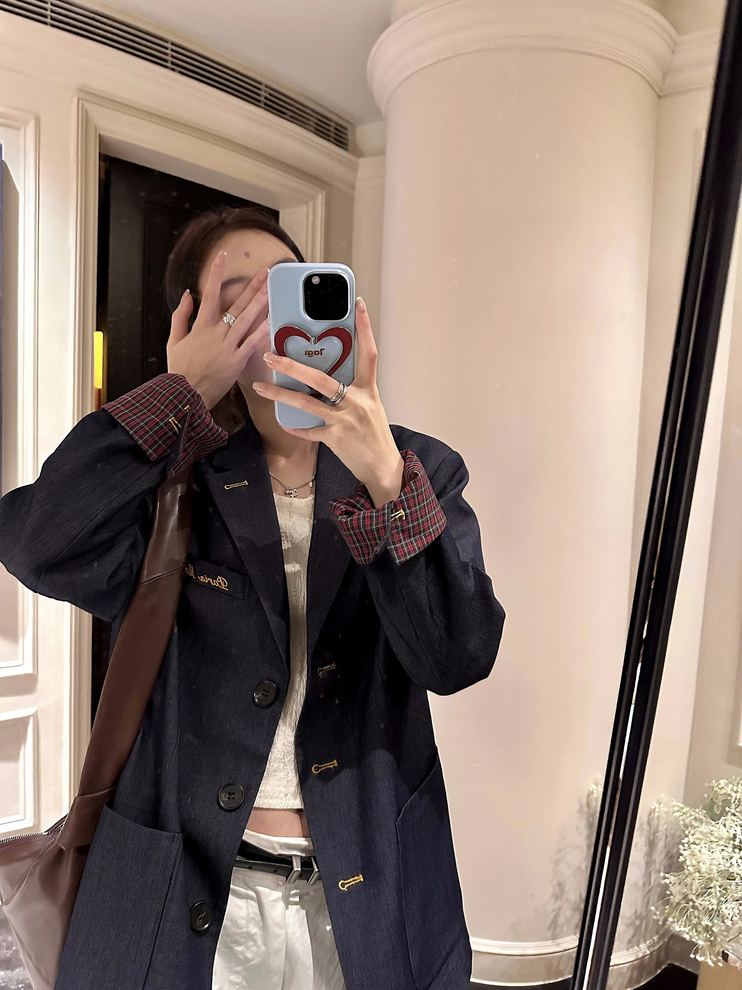 LelyMooch Heavyweight Denim Fabric Color Blo Print Embroidered Cuff Plaid Suit Jaet Women's Faion Autumn 2024
LelyMooch Heavyweight Denim Fabric Color Blo Print Embroidered Cuff Plaid Suit Jaet Women's Faion Autumn 2024