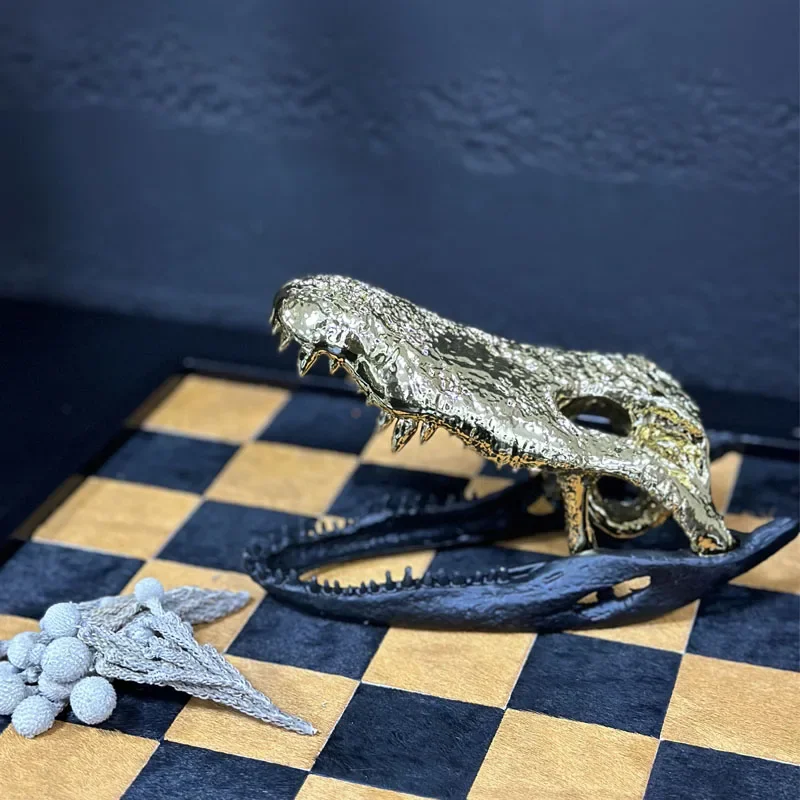 Metal Handicraft Artificial Animal Sculpture Golden Dinosaur Bone Crocodile Skull Decorative Figurines Home Decoration
Metal Handicraft Artificial Animal Sculpture Golden Dinosaur Bone Crocodile Skull Decorative Figurines Home Decoration