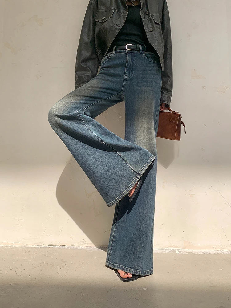 JWUNIQUE Women's Blue Fleece Lined Wide Leg Jeans Casual Style Natural Waist Pockets Cotton Blend Autumn Winter Denim Pants
JWUNIQUE Women's Blue Fleece Lined Wide Leg Jeans Casual Style Natural Waist Pockets Cotton Blend Autumn Winter Denim Pants