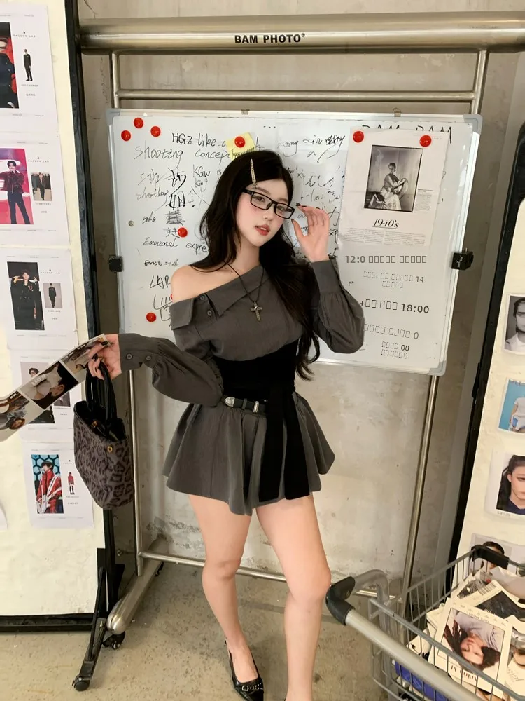 Новый осенне-зимний комплект для женщин: топ с длинными рукавами и юбка-зонтик в стиле Cute Face Hero Berkeley Art Student Spicy Girl с асимметричным вырезом на плече
Новый осенне-зимний комплект для женщин: топ с длинными рукавами и юбка-зонтик в стиле Cute Face Hero Berkeley Art Student Spicy Girl с асимметричным вырезом на плече