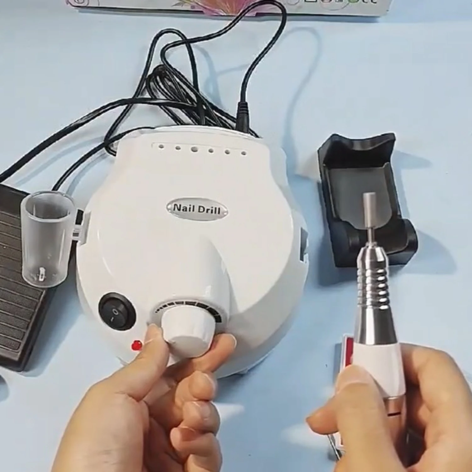 Electric Nail Drill File for Acrylics Nails Natural Nails with Foot Pedal Ideal for Hands and Feet at Home use Nail Salon
Electric Nail Drill File for Acrylics Nails Natural Nails with Foot Pedal Ideal for Hands and Feet at Home use Nail Salon