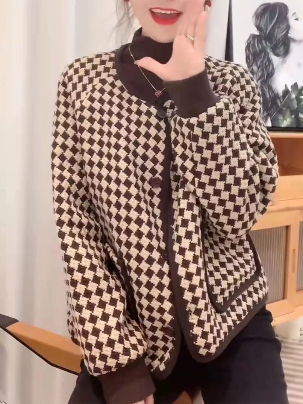 Brand New Autumn ort Loose Women's Outerwear Khaki Plaid Fragile Sle Long Sve Button up Coat for Busin Commute
Brand New Autumn ort Loose Women's Outerwear Khaki Plaid Fragile Sle Long Sve Button up Coat for Busin Commute