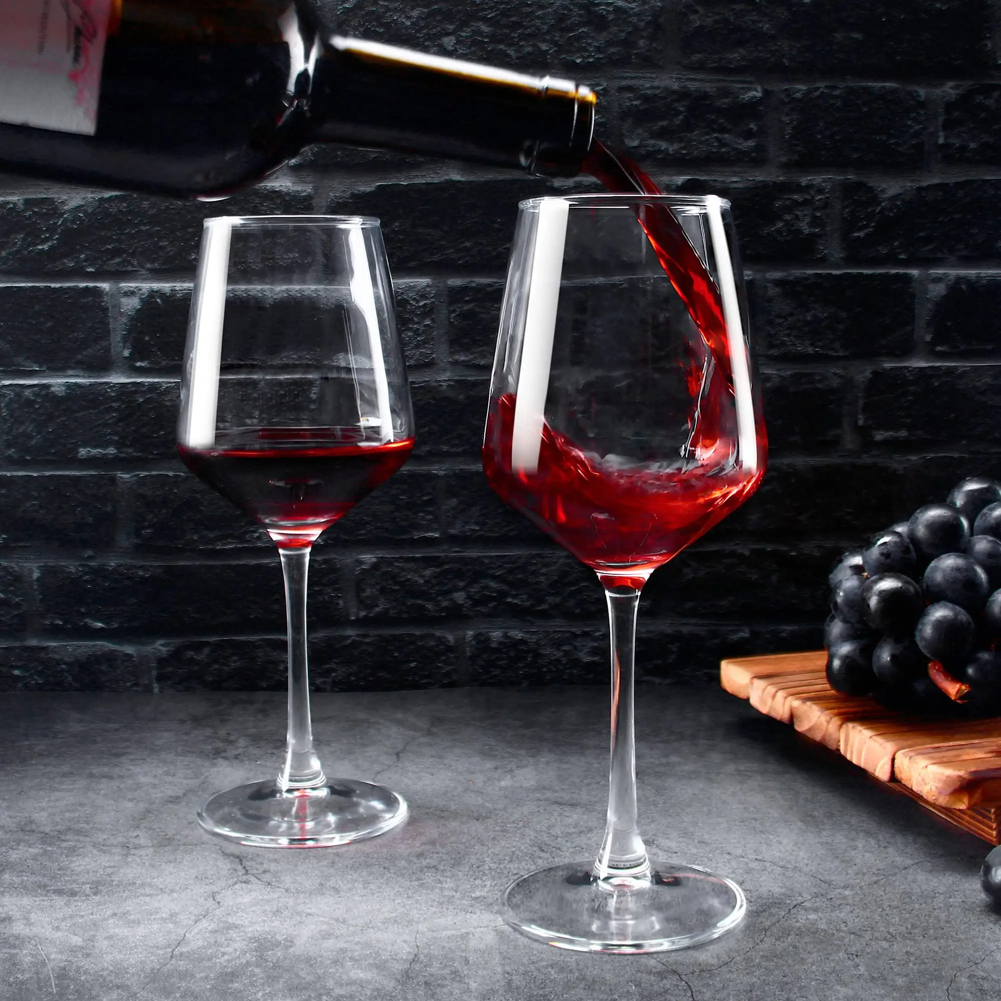 A set of 6 wine glasses, transparent red/Baijiu cups, party, wedding and family wine glasses, birthday party supplies
A set of 6 wine glasses, transparent red/Baijiu cups, party, wedding and family wine glasses, birthday party supplies