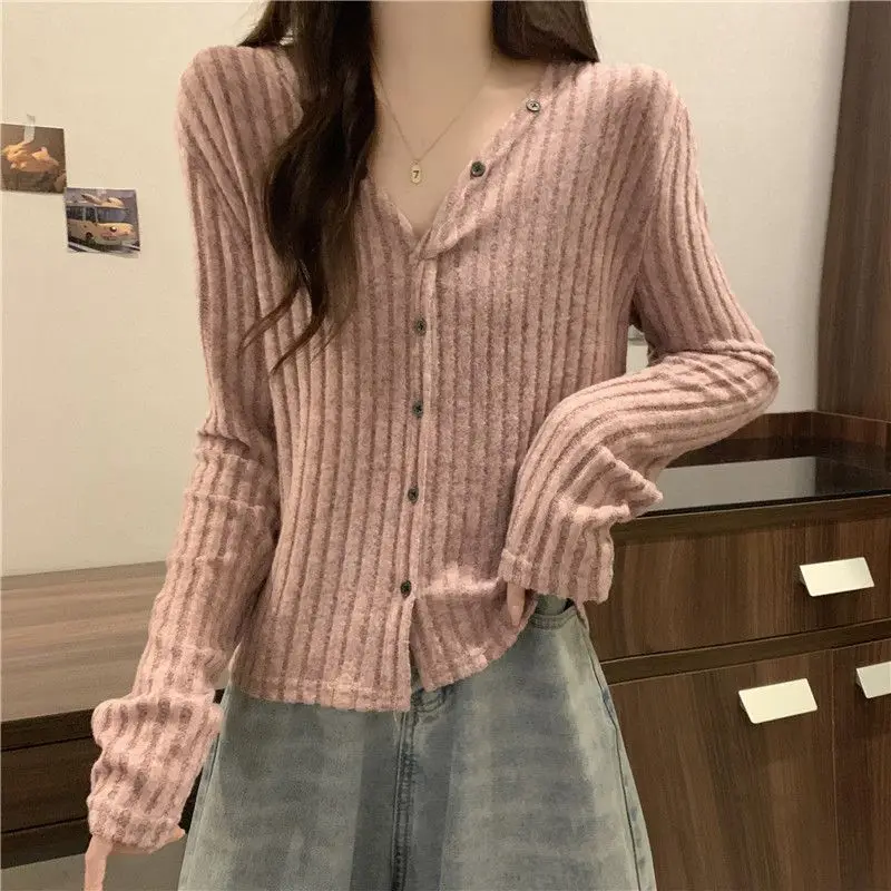 Women's Clothing Sweaters&Jumpers Cardigan Buttons Solid Color Comfortable Leisure Loose Dignified Intellectual Generous V-neck
Women's Clothing Sweaters&Jumpers Cardigan Buttons Solid Color Comfortable Leisure Loose Dignified Intellectual Generous V-neck