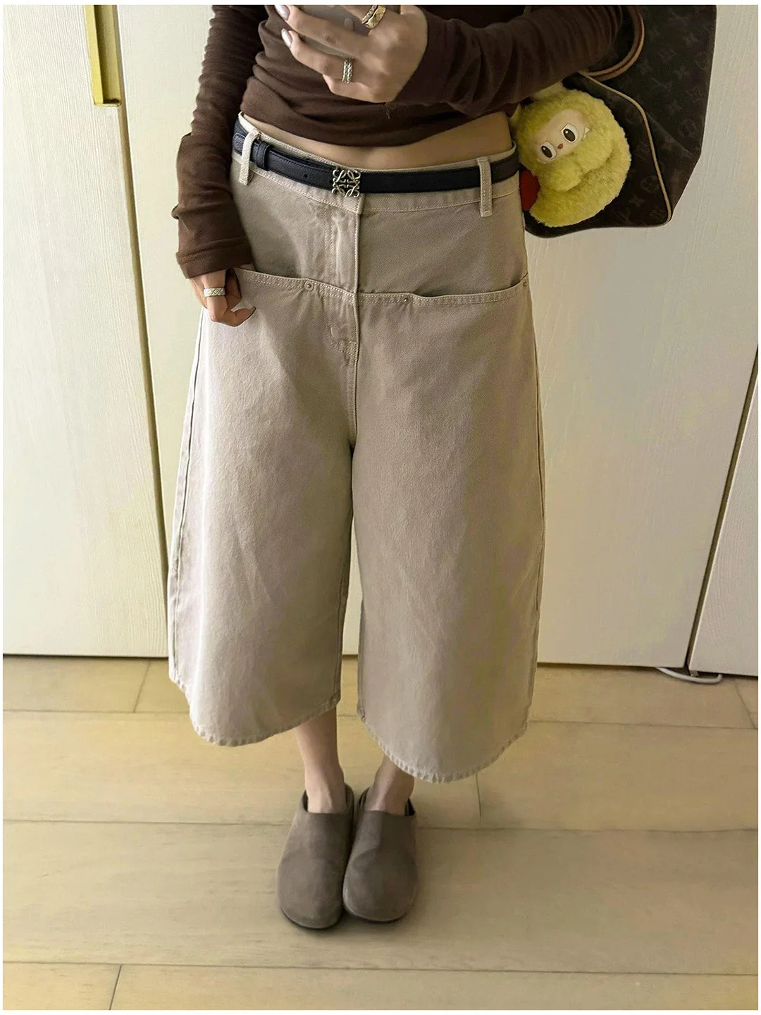High Waist Wide Leg Jeans Women's Summer New Style Loose Fit Oatmeal Apricot Seven-Foot Denim Pants Pure Color American Series
High Waist Wide Leg Jeans Women's Summer New Style Loose Fit Oatmeal Apricot Seven-Foot Denim Pants Pure Color American Series