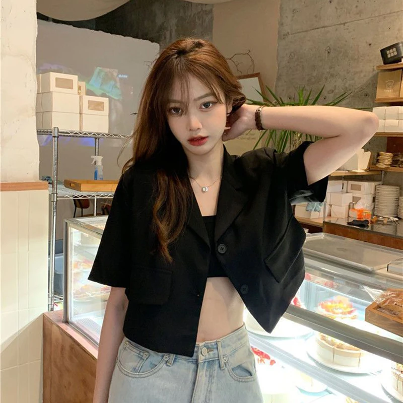 Korean Sweet Solid Button Women Suit Coat Summer New Lapel Short Sleeve Ladies Coat Fashion All Match Patchwork Female Tops
Korean Sweet Solid Button Women Suit Coat Summer New Lapel Short Sleeve Ladies Coat Fashion All Match Patchwork Female Tops
