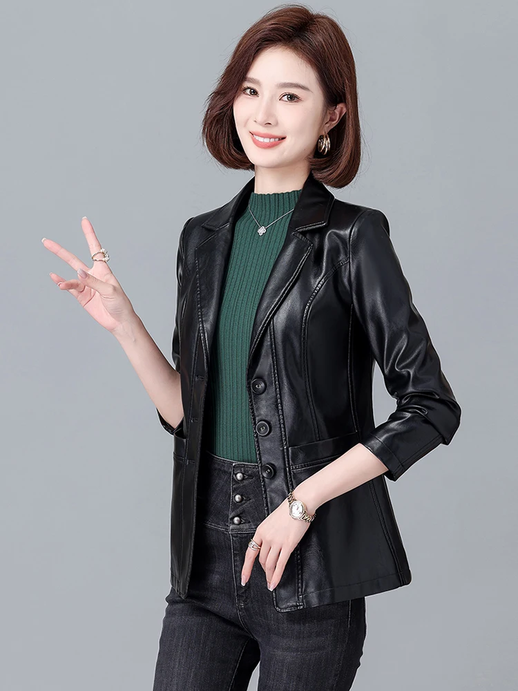 Autumn Winter Short Women's Leather Jacket Slim Fit Korean Style Large Size Female Outerwear Commute Style Half Aged Surface
Autumn Winter Short Women's Leather Jacket Slim Fit Korean Style Large Size Female Outerwear Commute Style Half Aged Surface