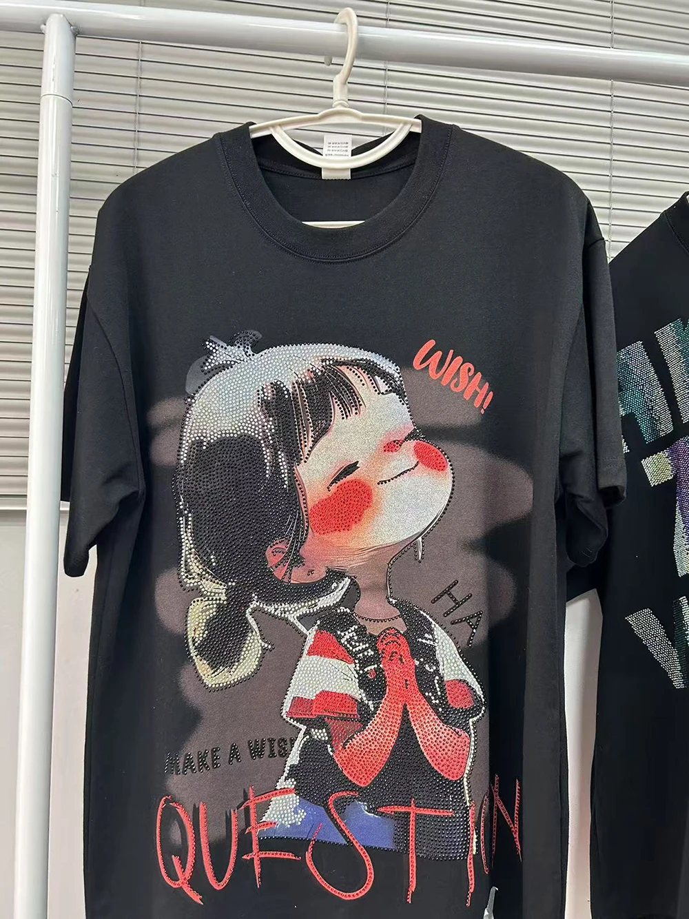 Plus Size Tee High Quality Hot Stamping Diamond Printed Short Sleeved T-shirt Casual For Girls Print Loose Korean Style
Plus Size Tee High Quality Hot Stamping Diamond Printed Short Sleeved T-shirt Casual For Girls Print Loose Korean Style