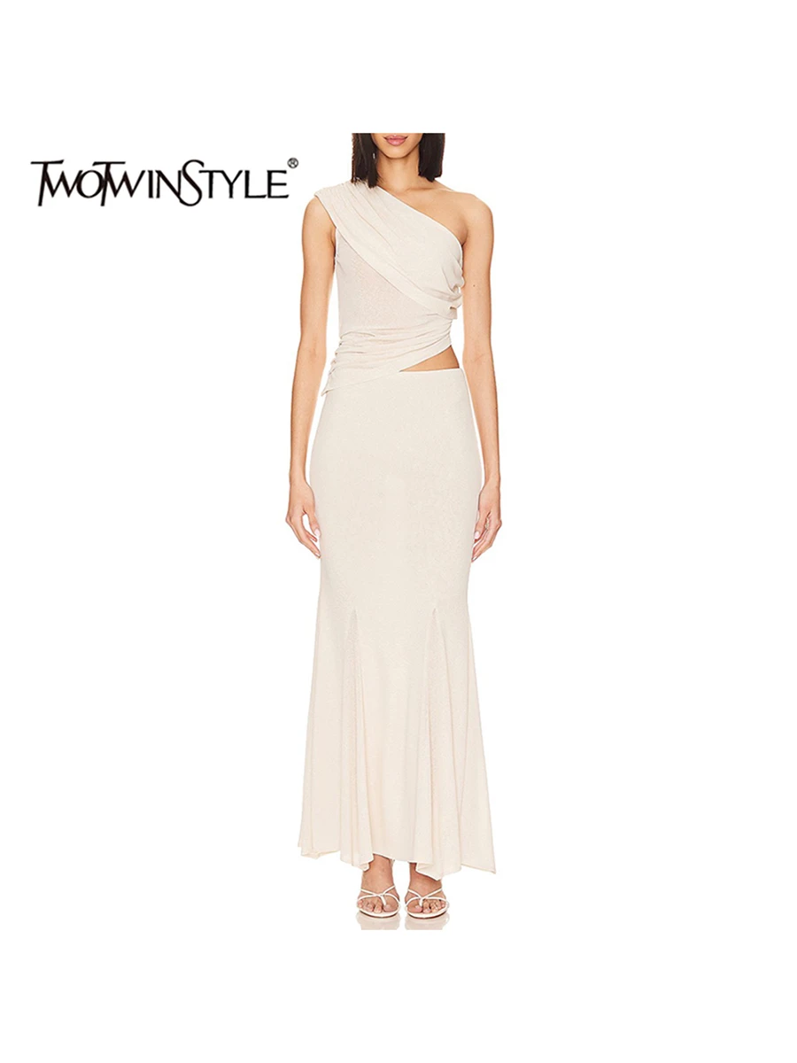 TWOTWINSTYLE Solid Slimming Hllow Out Chic Dresses For Women Diagonal Neck Sleeveless High Waist Temperament Dress Female New
TWOTWINSTYLE Solid Slimming Hllow Out Chic Dresses For Women Diagonal Neck Sleeveless High Waist Temperament Dress Female New