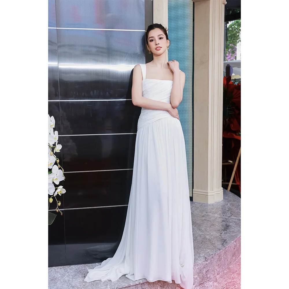Customized Elegant Square Neck Long Evening Dresses A-line Simple Bridal Wedding Party Girl Prom Gowns for Homecoming Gowns
Customized Elegant Square Neck Long Evening Dresses A-line Simple Bridal Wedding Party Girl Prom Gowns for Homecoming Gowns