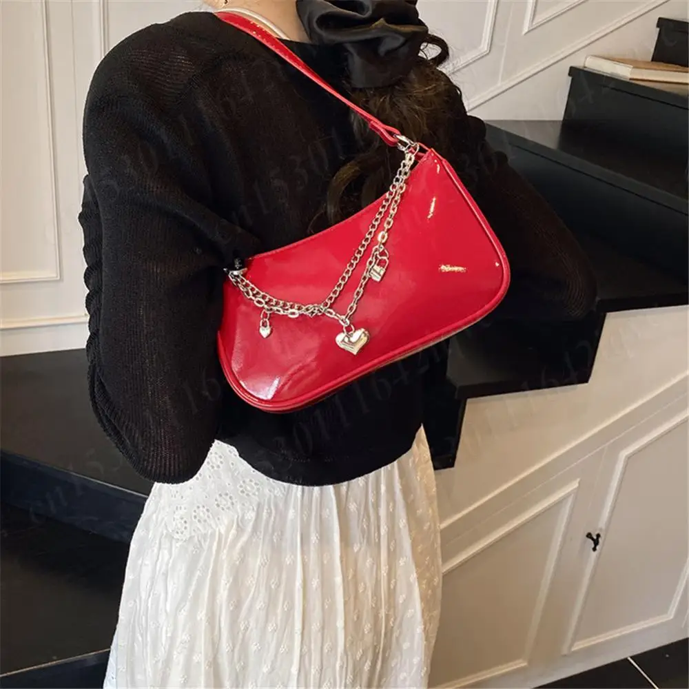 Women Casual Armpit Bag PU Leather Y2K Chain Shoulder Bag Solid Color All-Match Tote Handbag Travel Shopping Work Underarm Pouch
Women Casual Armpit Bag PU Leather Y2K Chain Shoulder Bag Solid Color All-Match Tote Handbag Travel Shopping Work Underarm Pouch